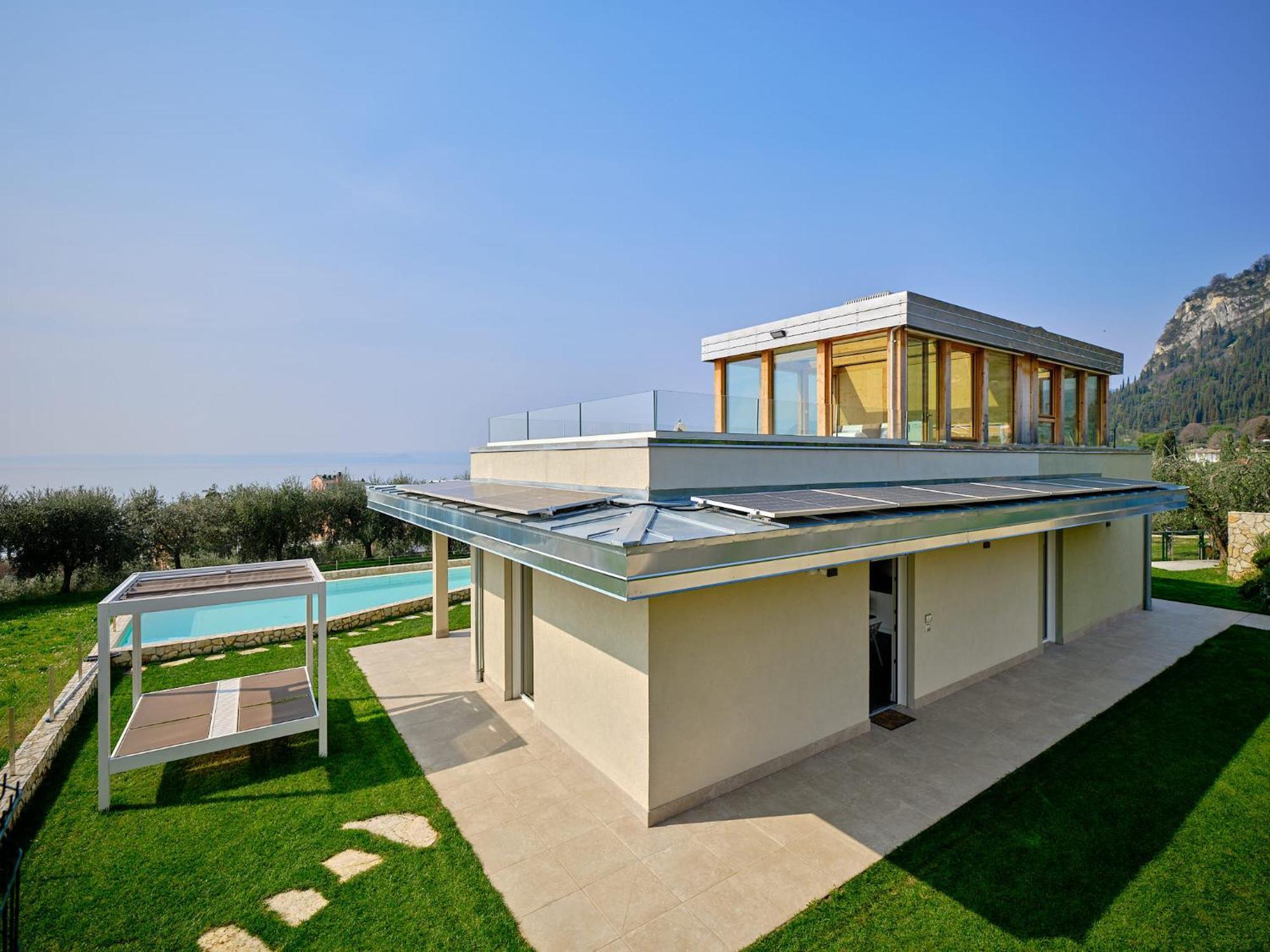 Villa Sunny Lake Suites Bardolino Exterior photo
