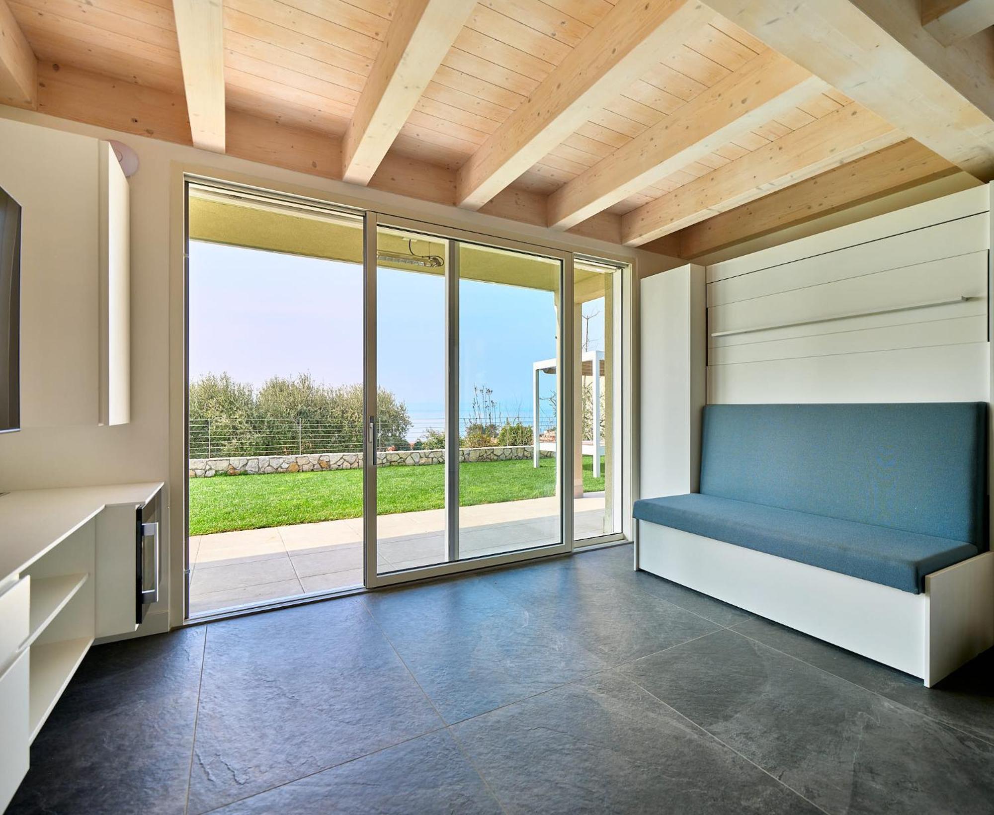 Villa Sunny Lake Suites Bardolino Exterior photo